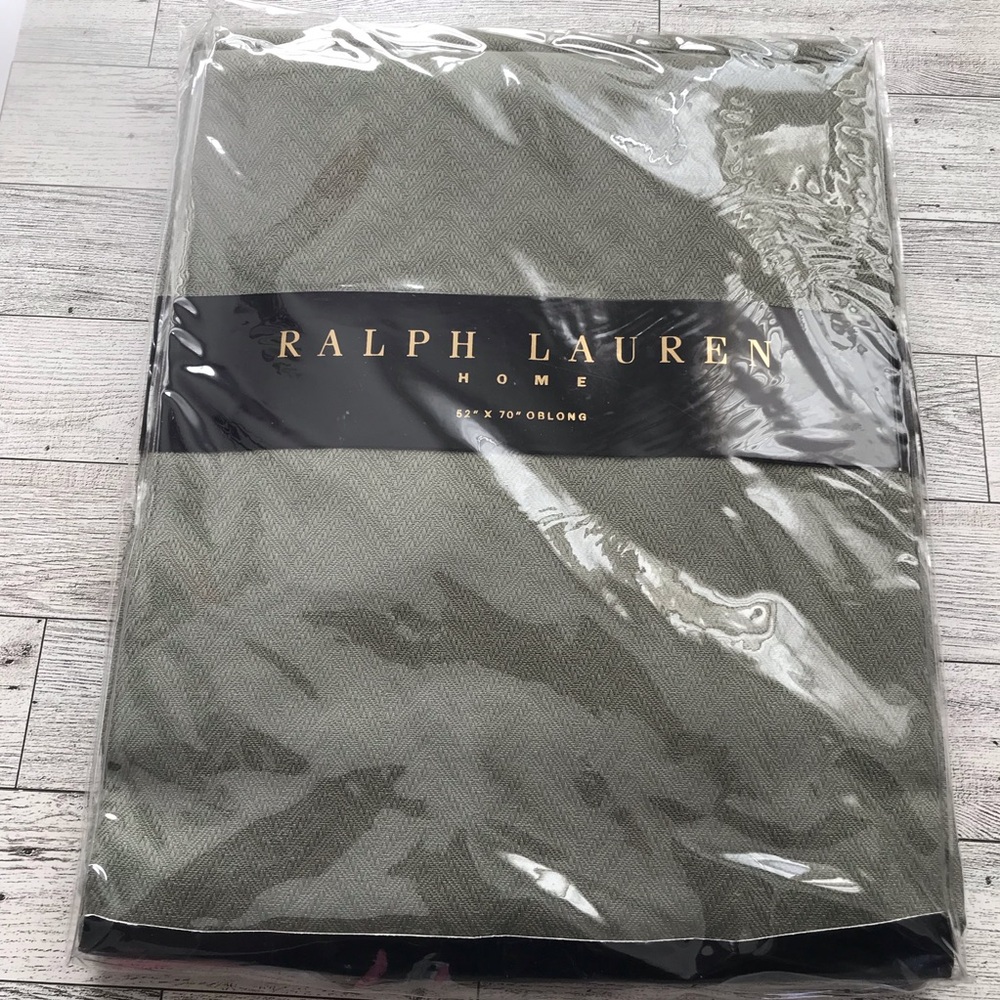 Ralph Lauren Home Sage Green Oblong Basketweave Tablecloth